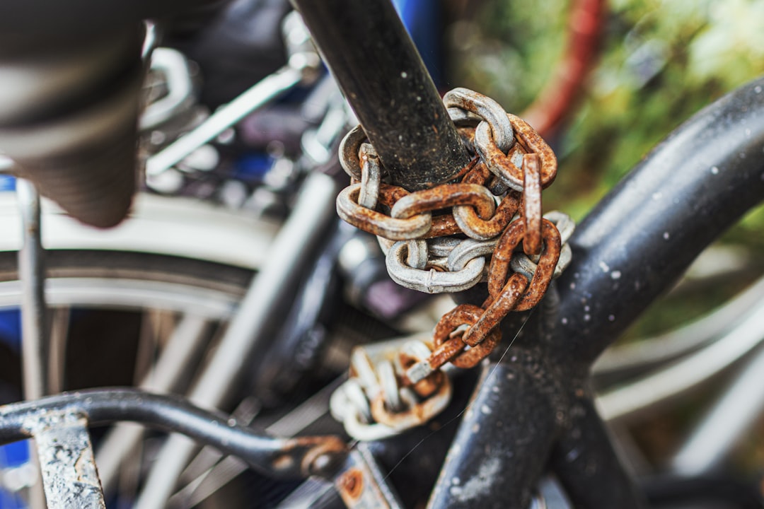 Fahrradkeller: Vorhängeschloss geht nicht auf – Tübingen